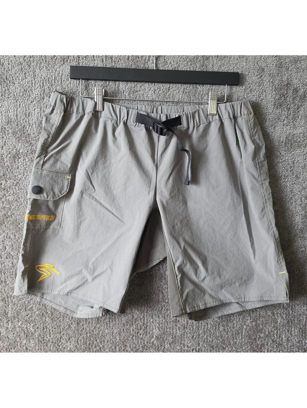Santa Cruz Short Men Sz Lg Gray 2000s Mountain Bike Webge Belt Yellow Embroider
